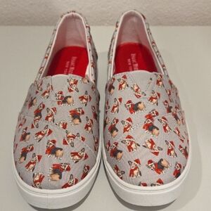 Corgi Christmas Slip-On Sneakers - Gray & Red